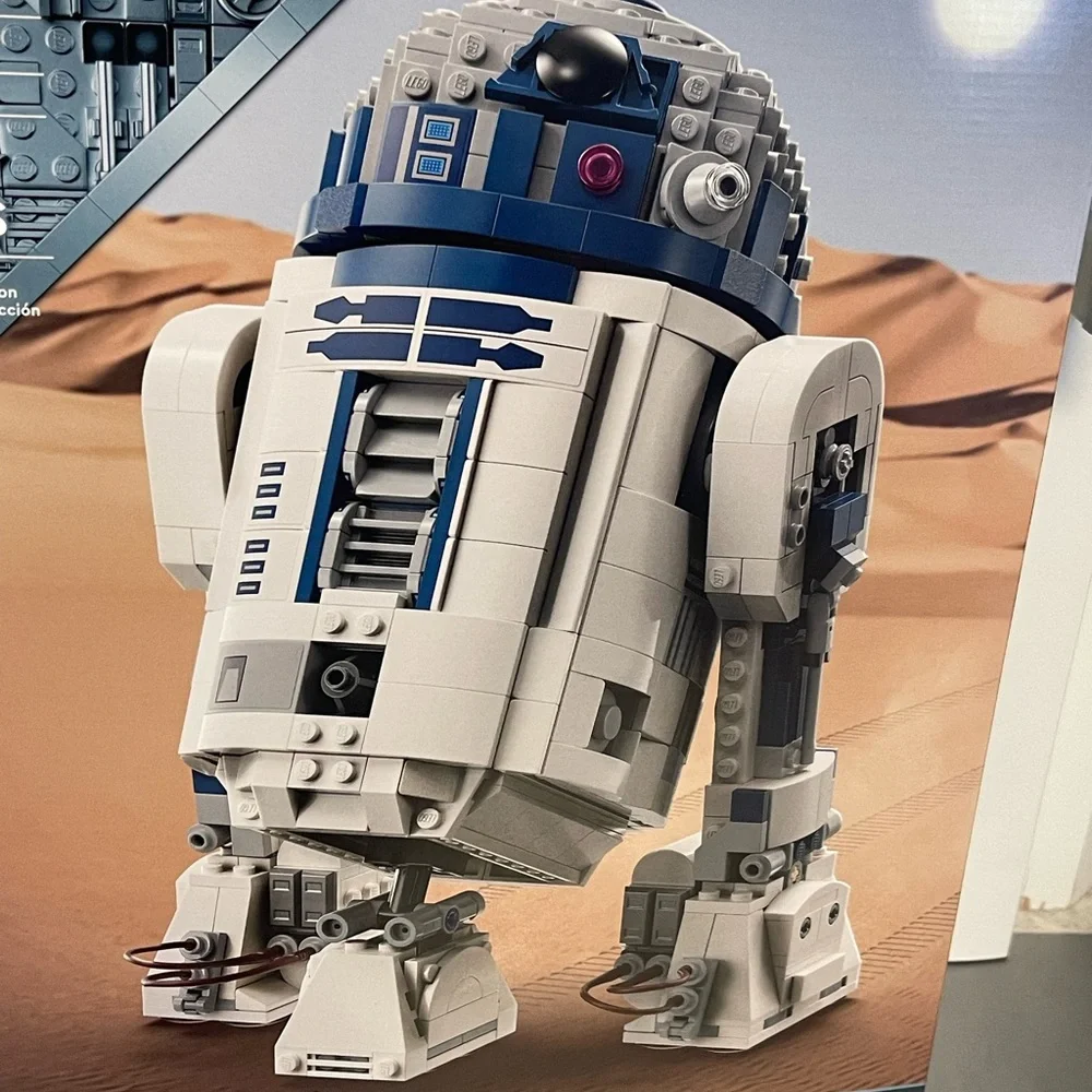 LEGO Star Wars R2-D2 Building Set 75379 1040 Pcs 10+ Exclusive Mini Figures NIB